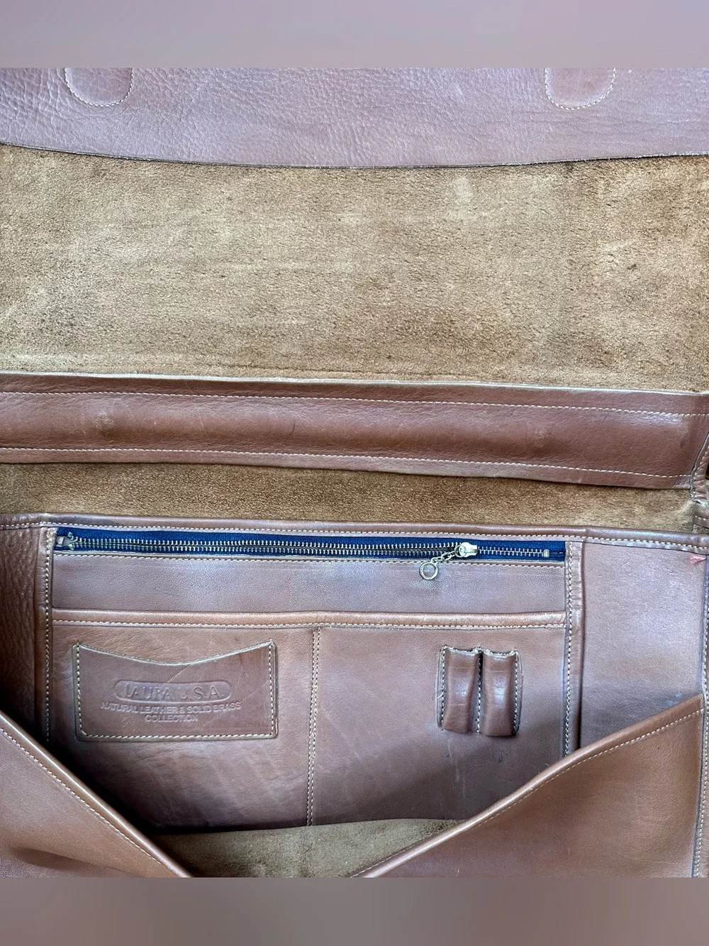 Vintage Laura USA Brown Leather Briefcase Messenger Bag Solid Brass 17” Made USA